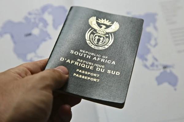 South Africa passport