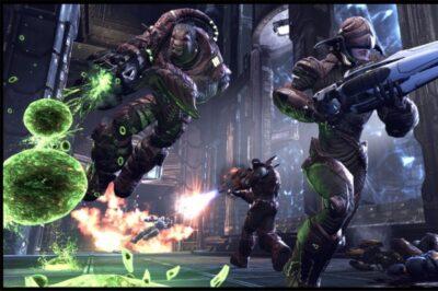 Screenshot of Unreal Tournament 3 game in progress with characters shooting at others