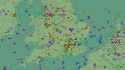 A map of southern UK showing lots of small aeroplane icons in different colours