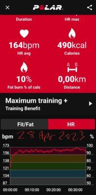 Screenshot showing Polar with 164bpm, 490kcal, 10% fat burn, and a graph showing the heart rate tracked during an exercise.