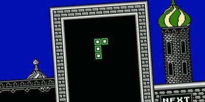 1980's style block grahics showing an old Tetris game